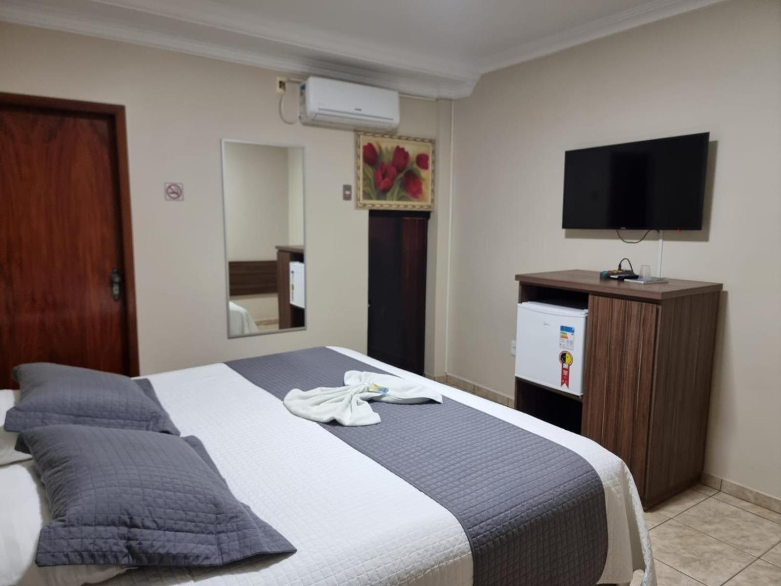 Hotel Itatiaia Tangará da Serra Eksteriør bilde